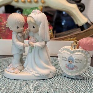 O1B PRECIOUS MOMENTS Figurine + Perfume Bottle
